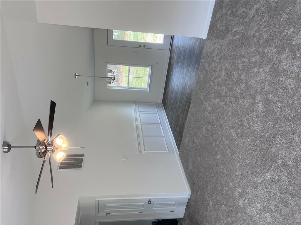 Property Photo:  205 Lincoln Lane  SC 29654 