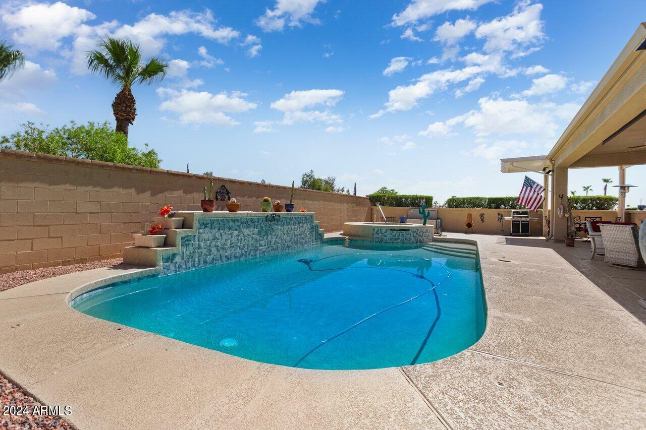 Property Photo:  13126 W Sola Court 1  AZ 85375 