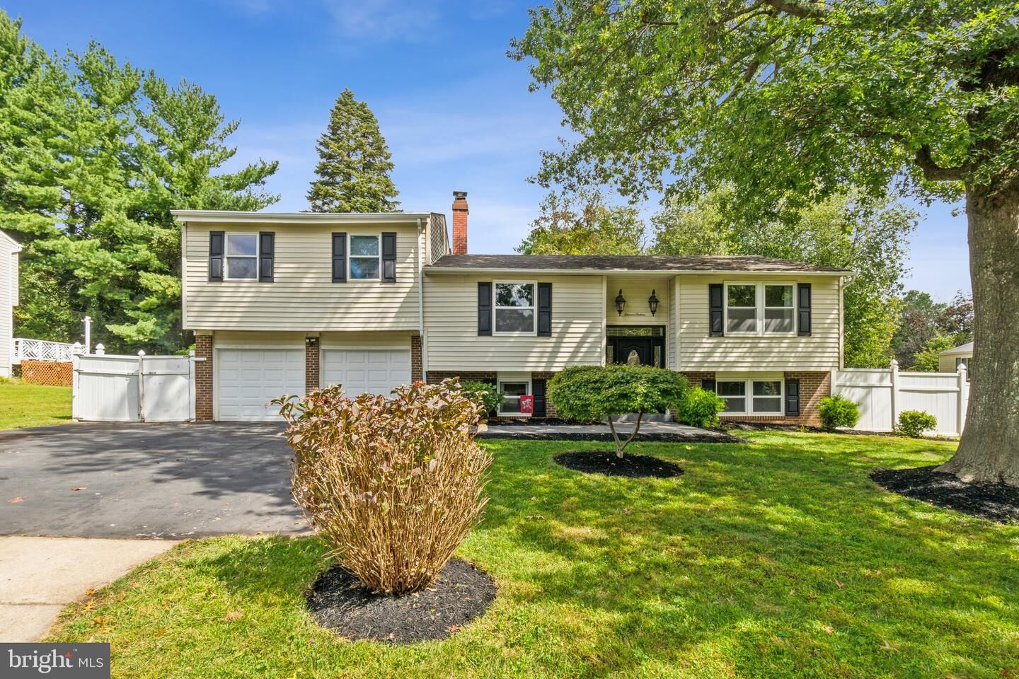 Property Photo:  1116 Snider Lane  MD 20905 