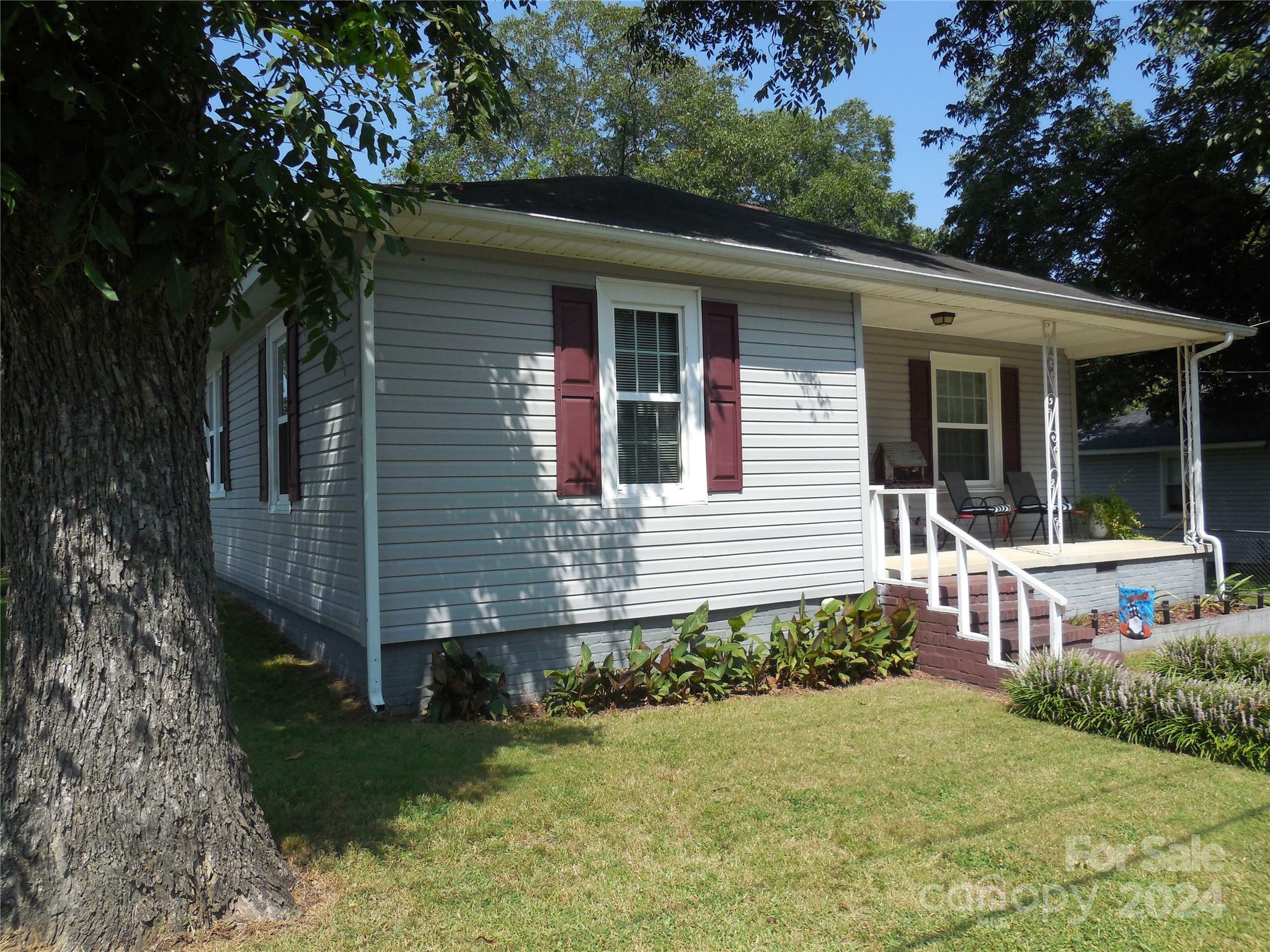 Property Photo:  2452 Milton Avenue  NC 28052 