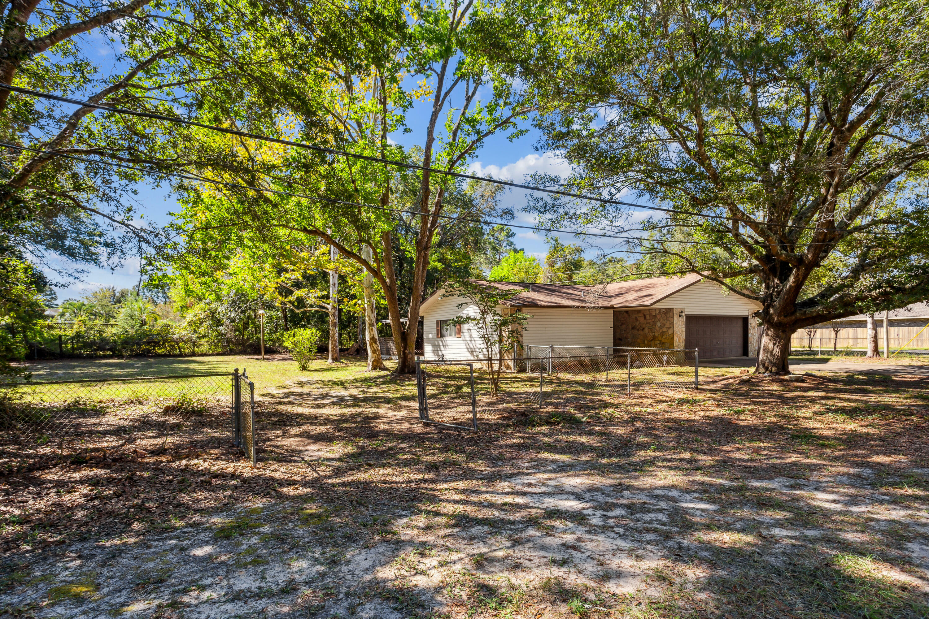 Property Photo:  3 Shrewsbury Way  FL 32579 