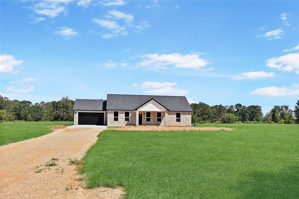 Property Photo:  231 Jackson Lane  TX 77331 