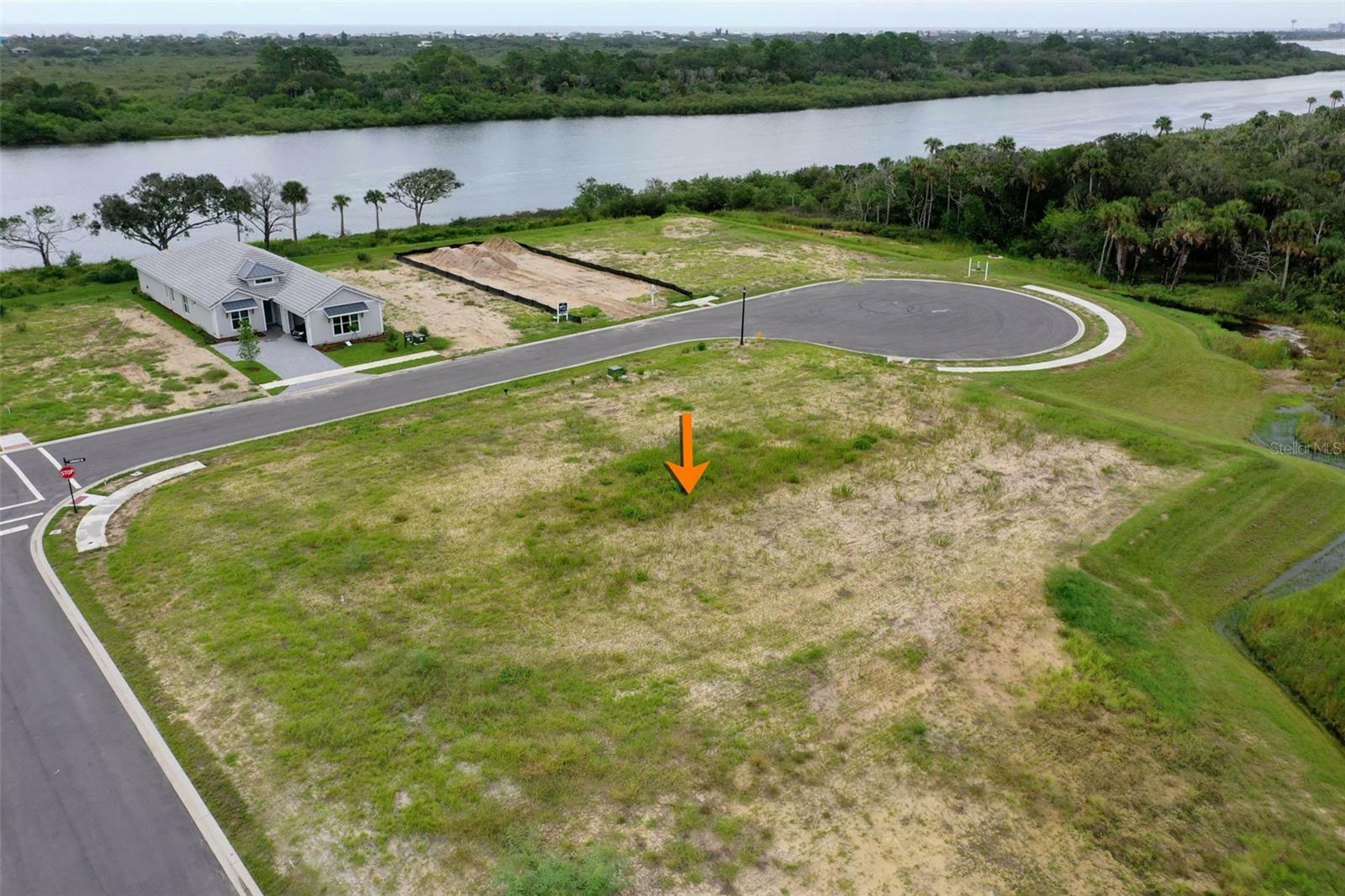 Property Photo: 153 Coronado Road FL 32136