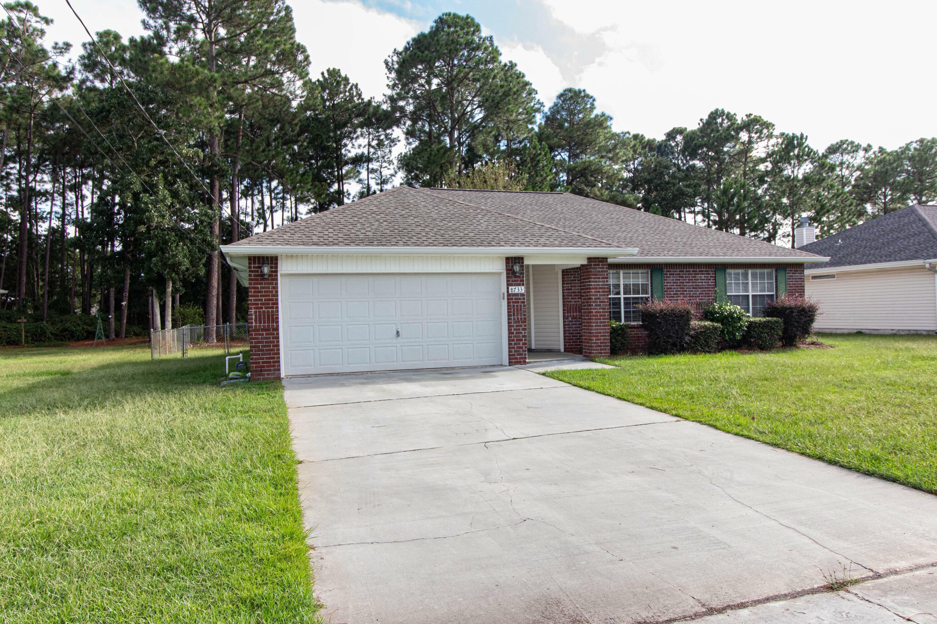 8733 El Paseo Street  Navarre FL 32566 photo