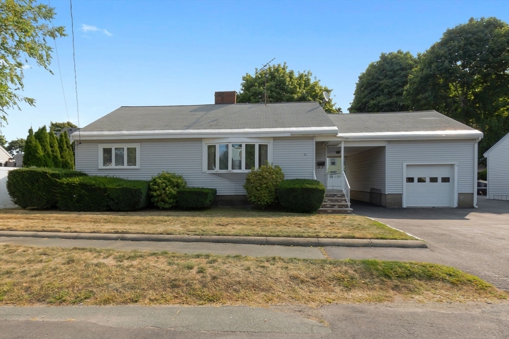 Property Photo: 31 Rose Cir MA 01960