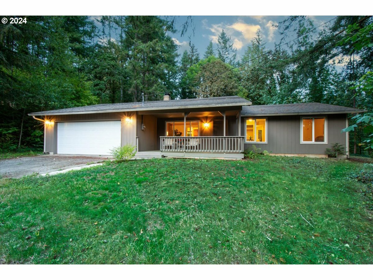 Property Photo:  16614 NE Lucia Falls Rd  WA 98604 