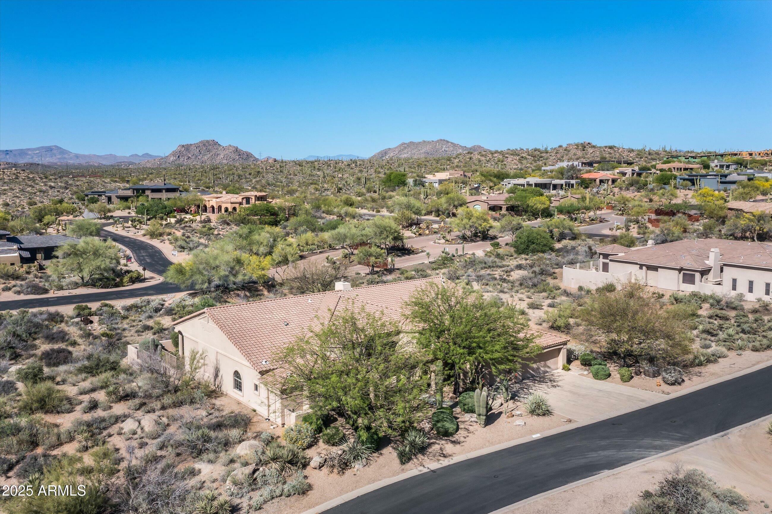 Property Photo: 10914 E Cinder Cone Trail AZ 85262