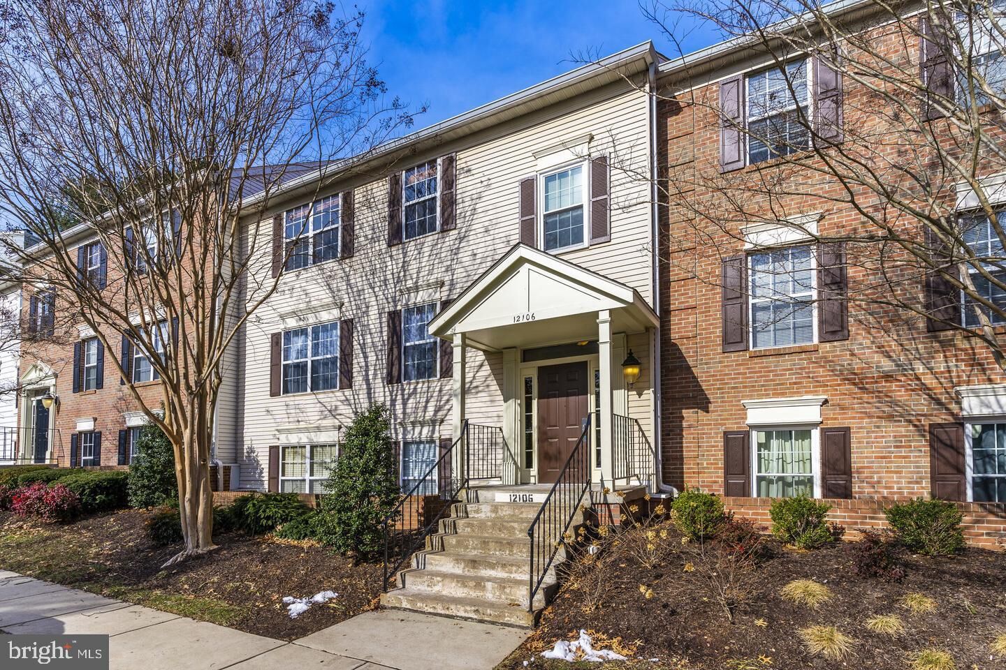Property Photo:  12106 Greenway Court 301  VA 22033 