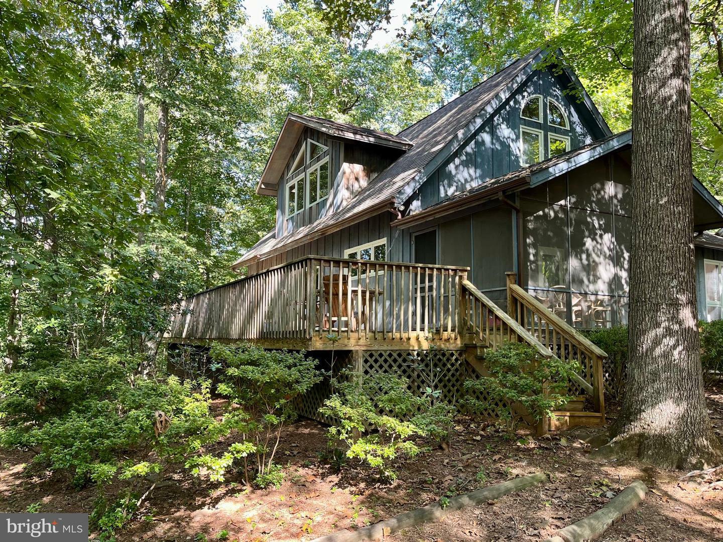 Property Photo: 740 Long Mountain Road VA 22747