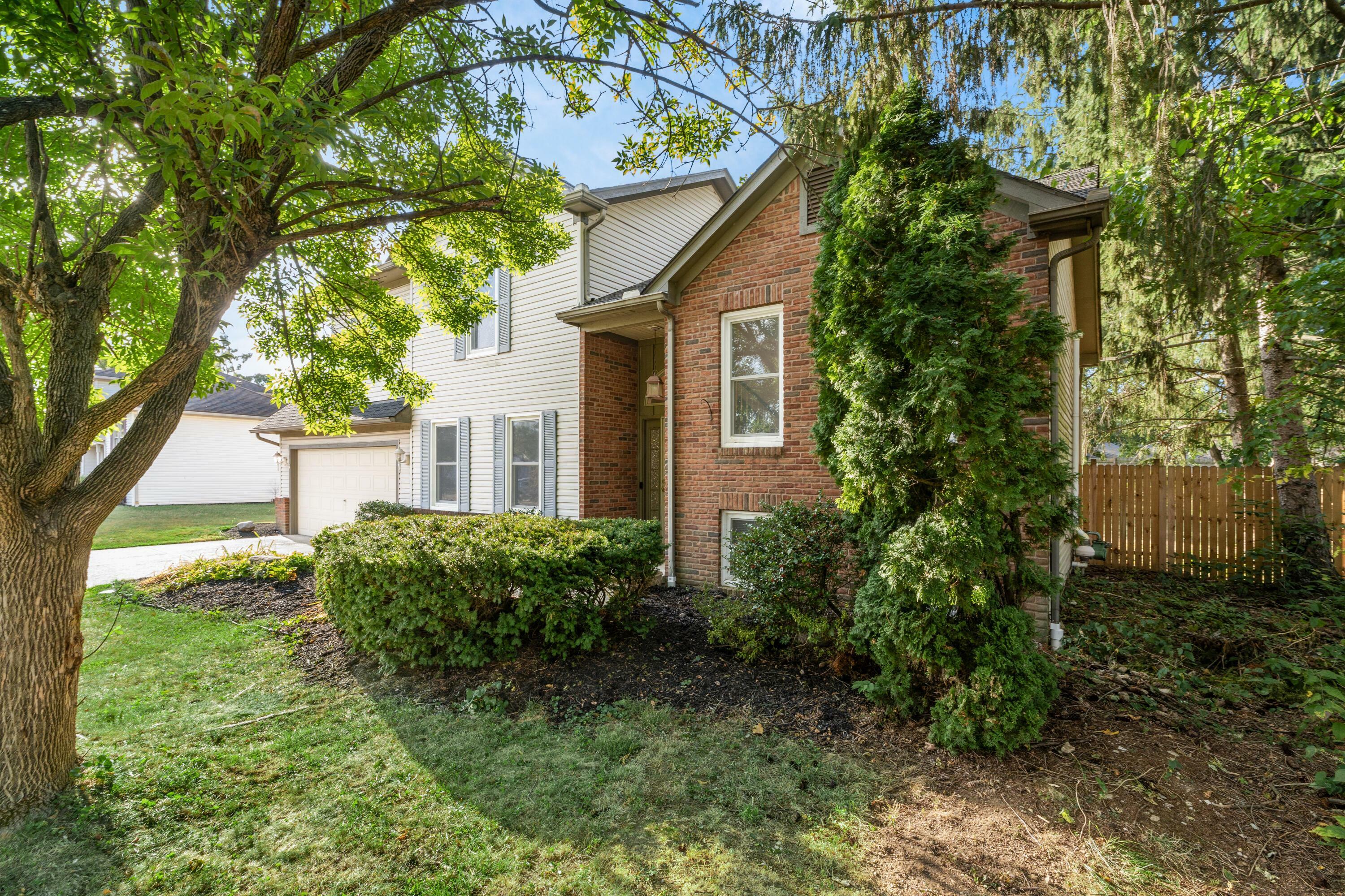 Property Photo:  290 Chesterville Drive  OH 43110 