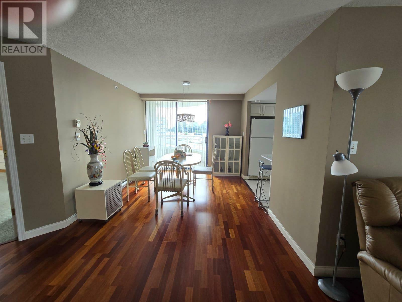 Property Photo:  6088 Minoru Boulevard 807  BC V6Y 4A8 