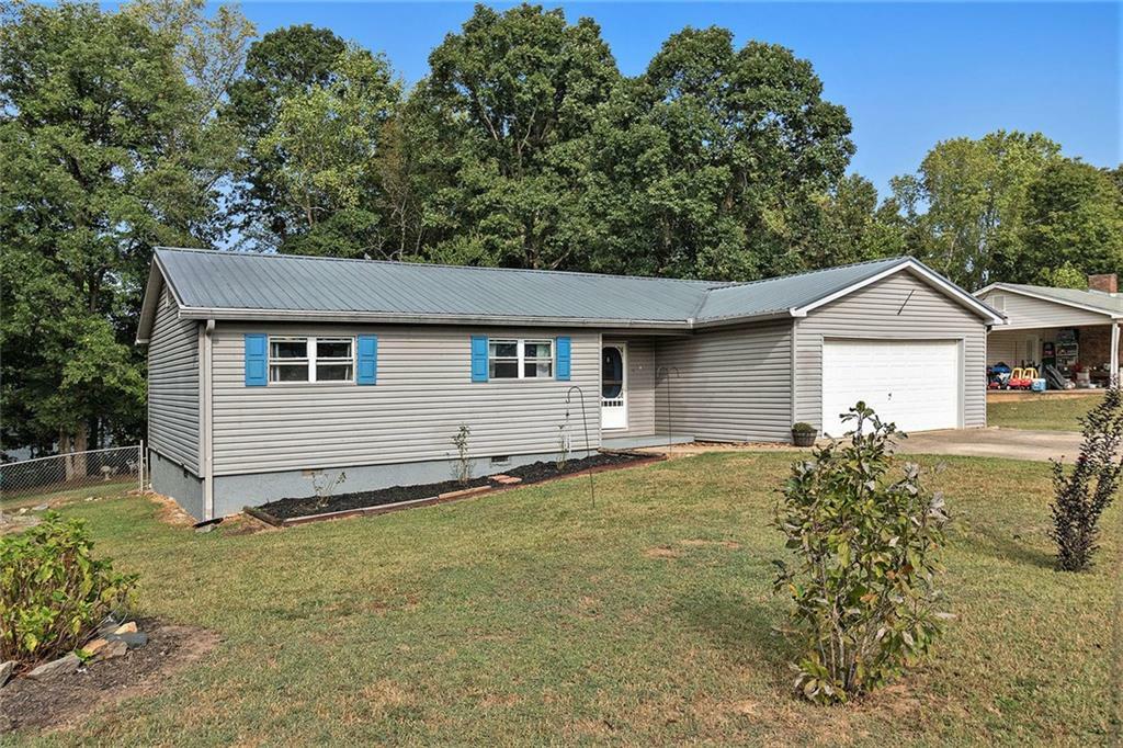 Property Photo:  315 Watts Road  GA 30141 