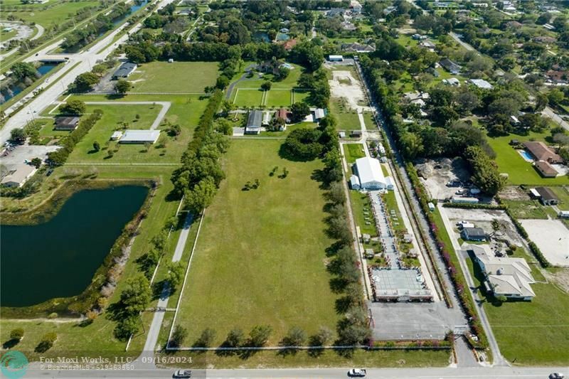 Property Photo:  4660 SW 148th Avenue  FL 33330 