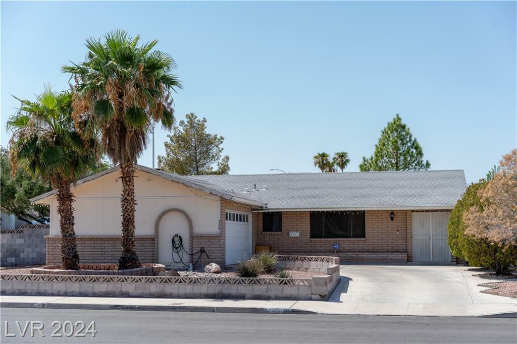 Property Photo:  220 Thunder Street  NV 89145 