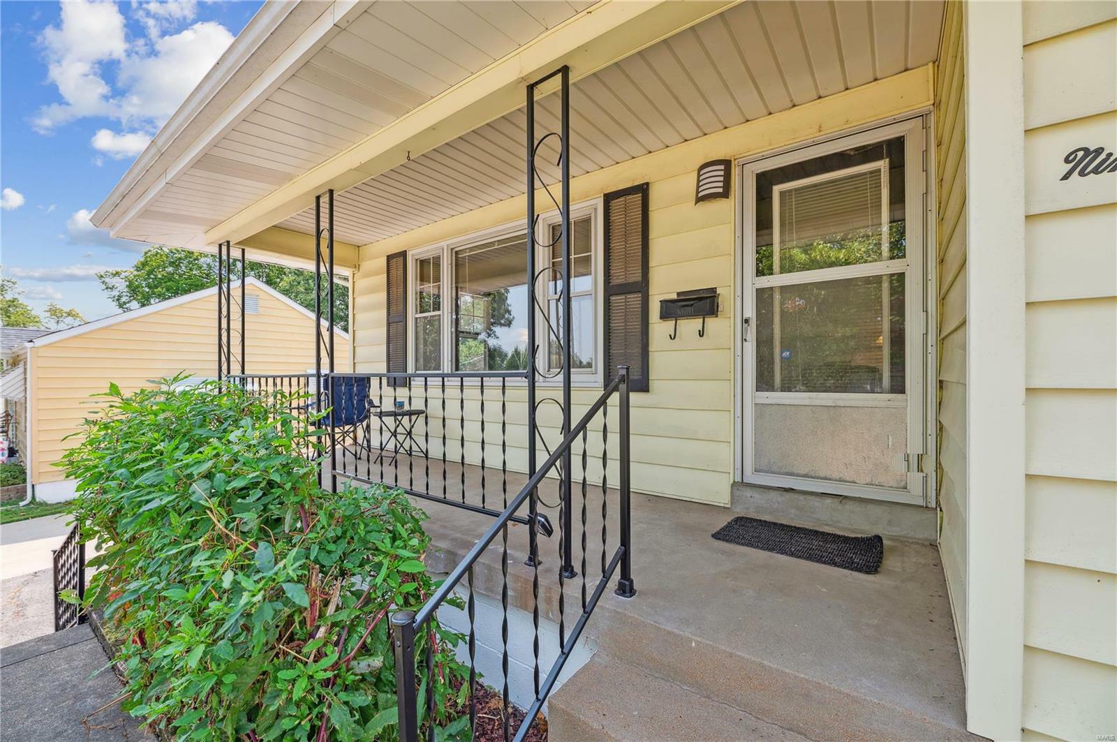 Property Photo:  9508 Theodosia Avenue  MO 63114 