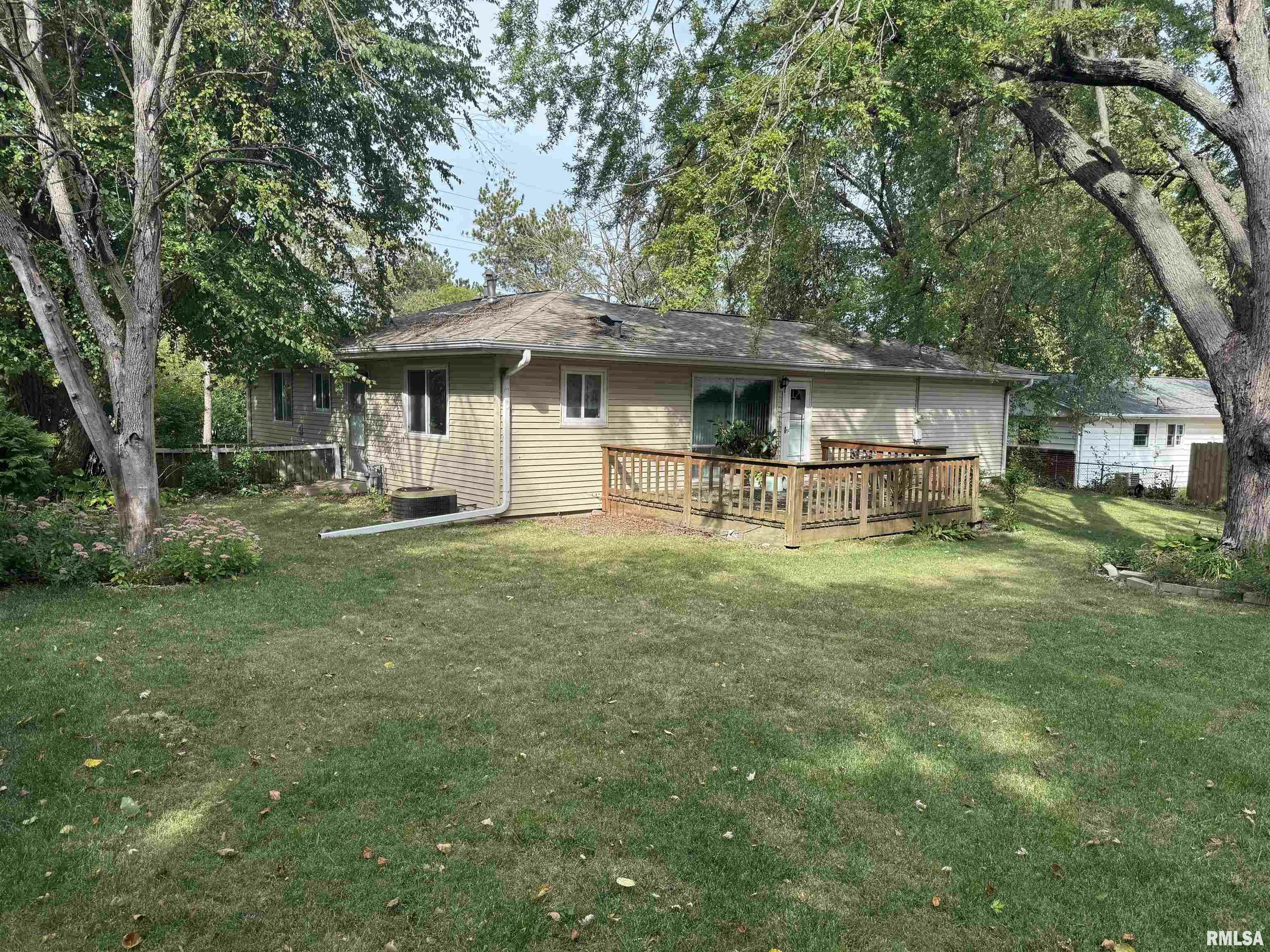 Property Photo:  5310 N Friar Lane  IL 61614 