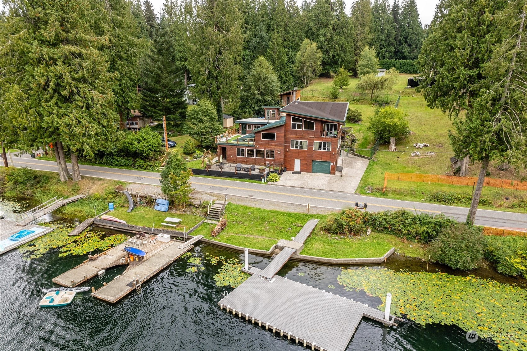 961 W Lake Samish Drive  Bellingham WA 98229 photo