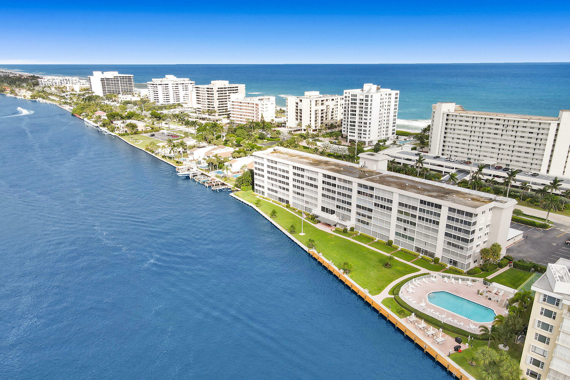 Property Photo:  3100 S Ocean Boulevard 4040  FL 33487 