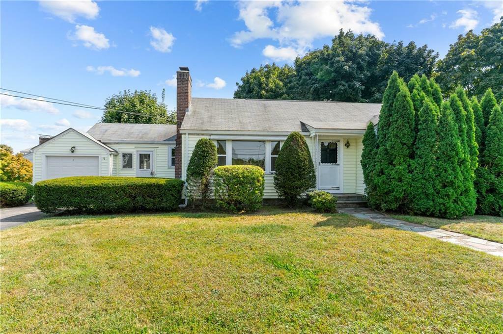 Property Photo:  135 Garden City Drive  RI 02920 