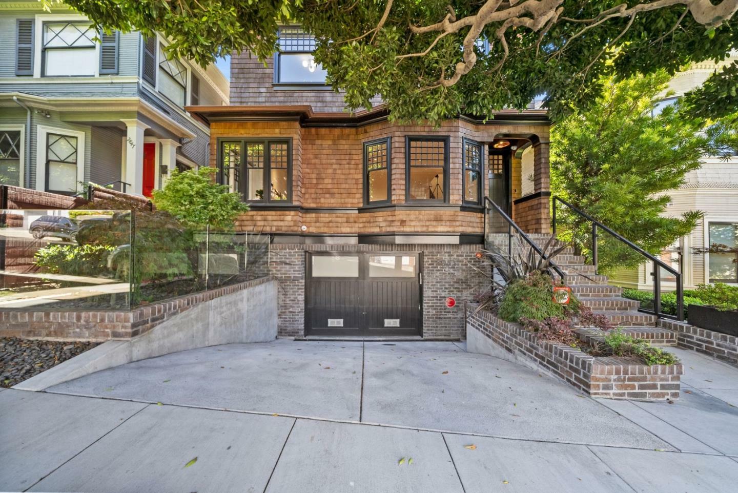 2853 Broderick Street  San Francisco CA 94123 photo