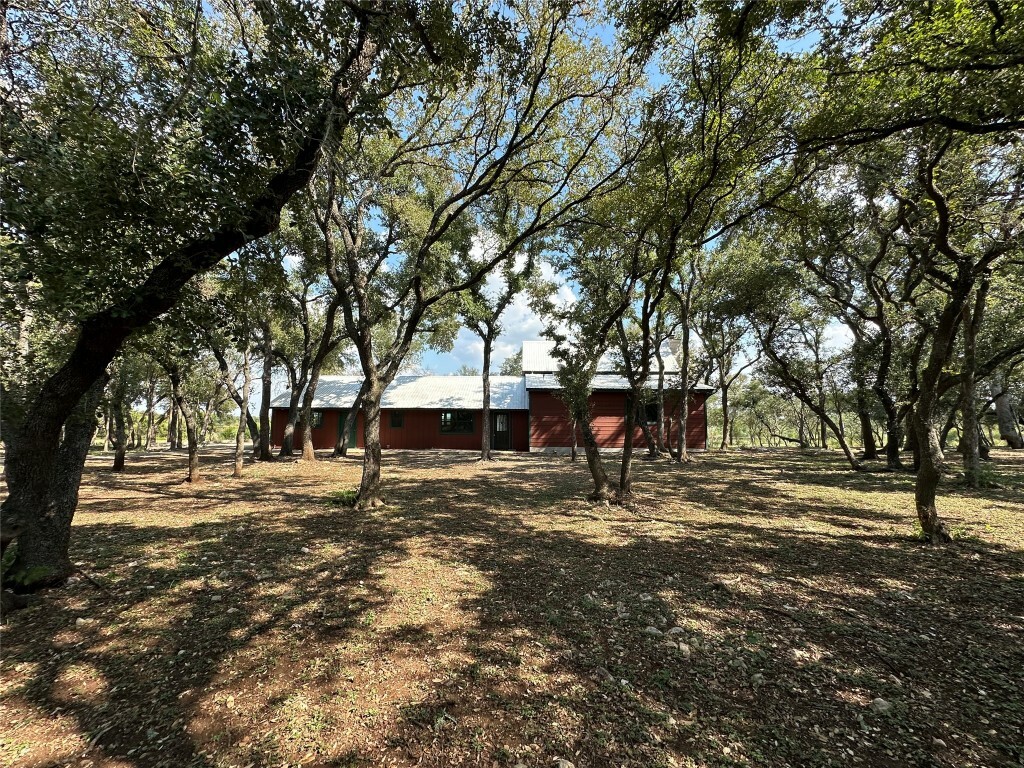 Property Photo:  215 Hy Road Road  TX 78610 