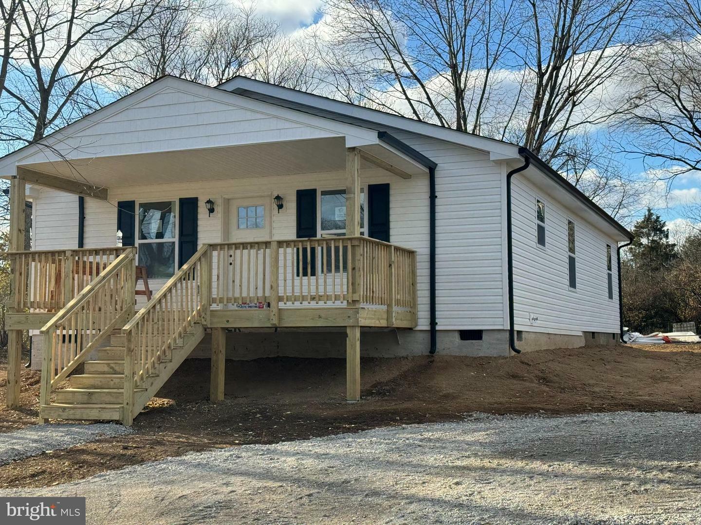 Property Photo:  191 King Street  WV 25430 