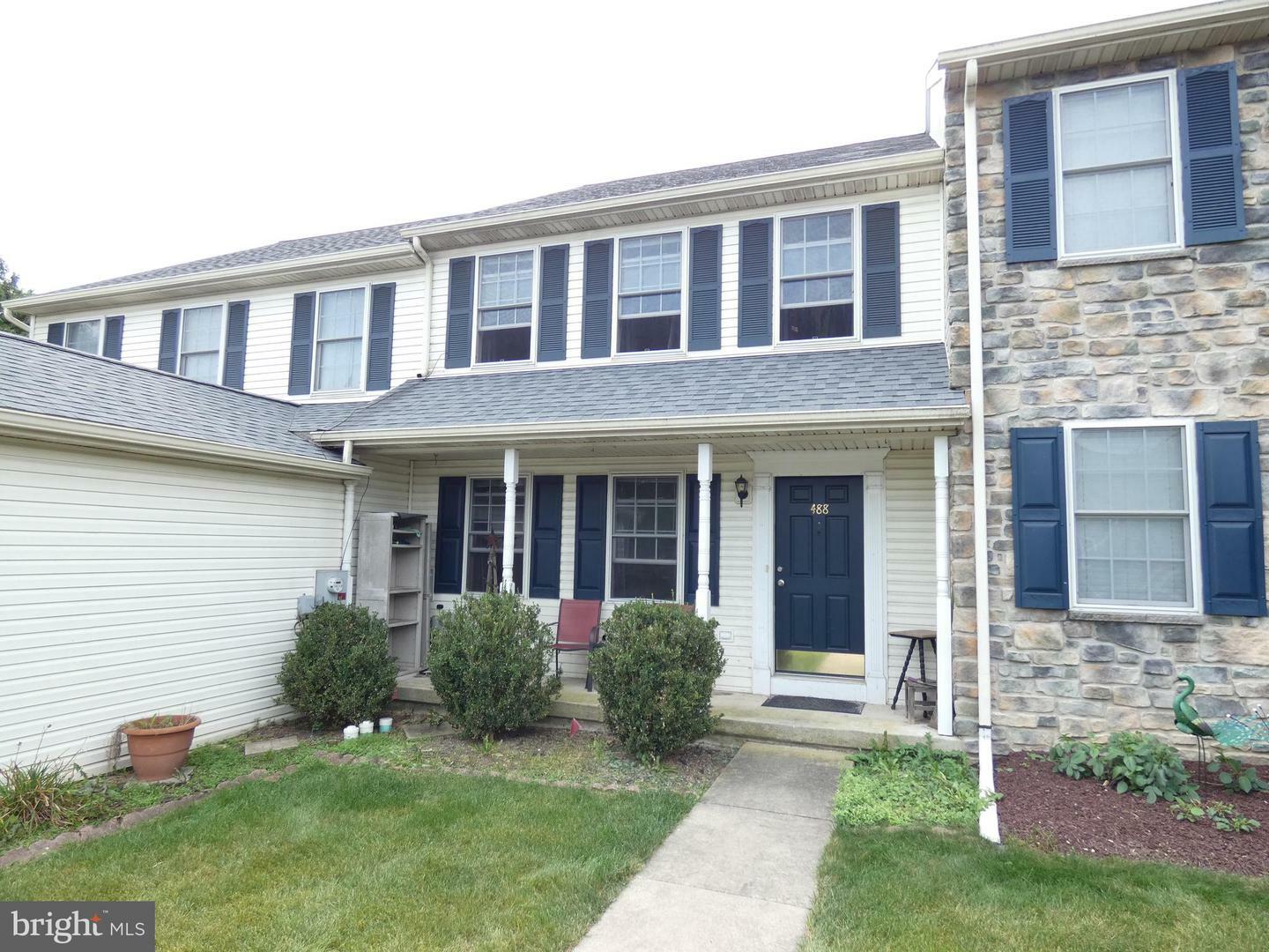 488 Wood Duck Drive  Manheim PA 17545 photo