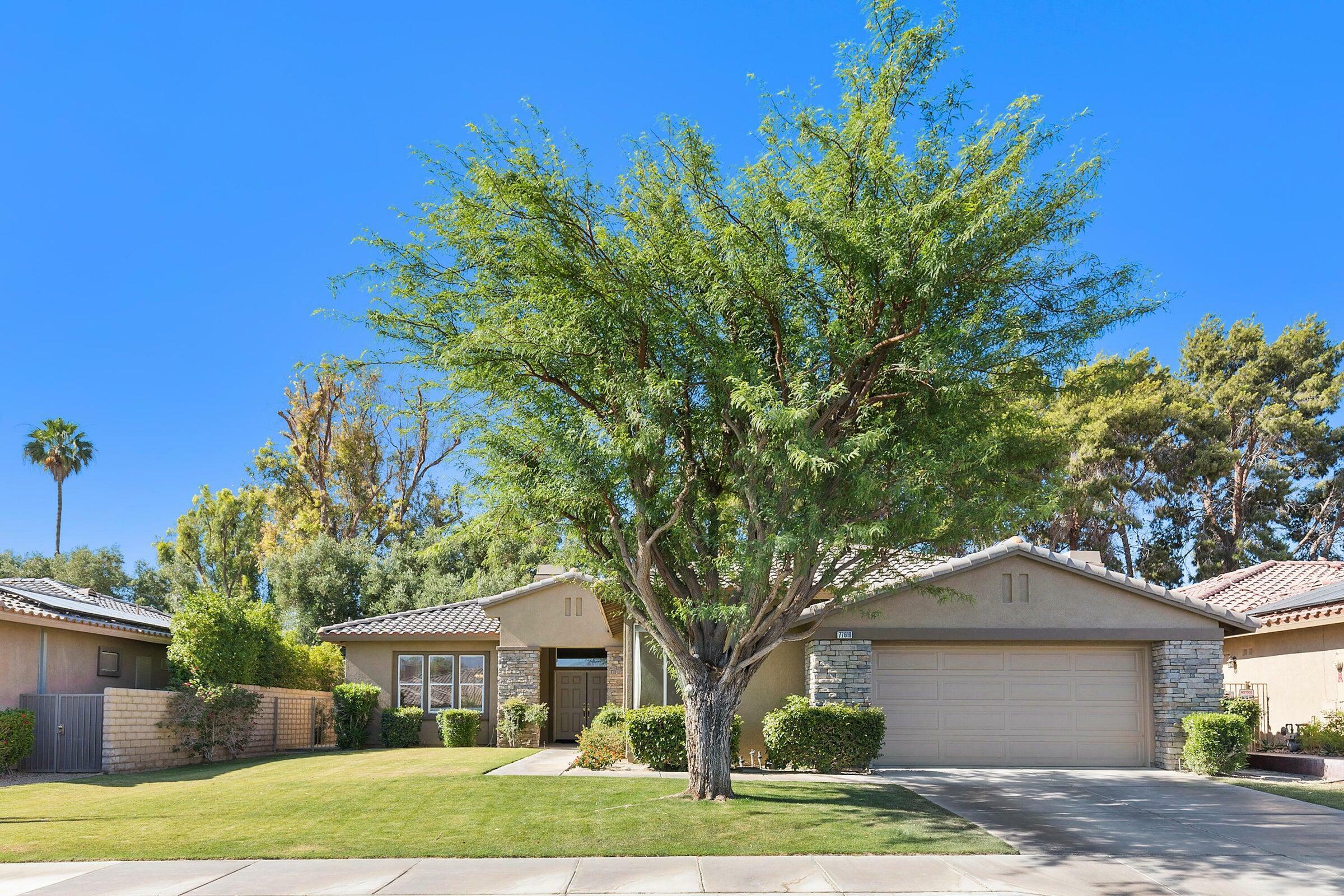 Property Photo:  77619 Ashberry Court  CA 92211 