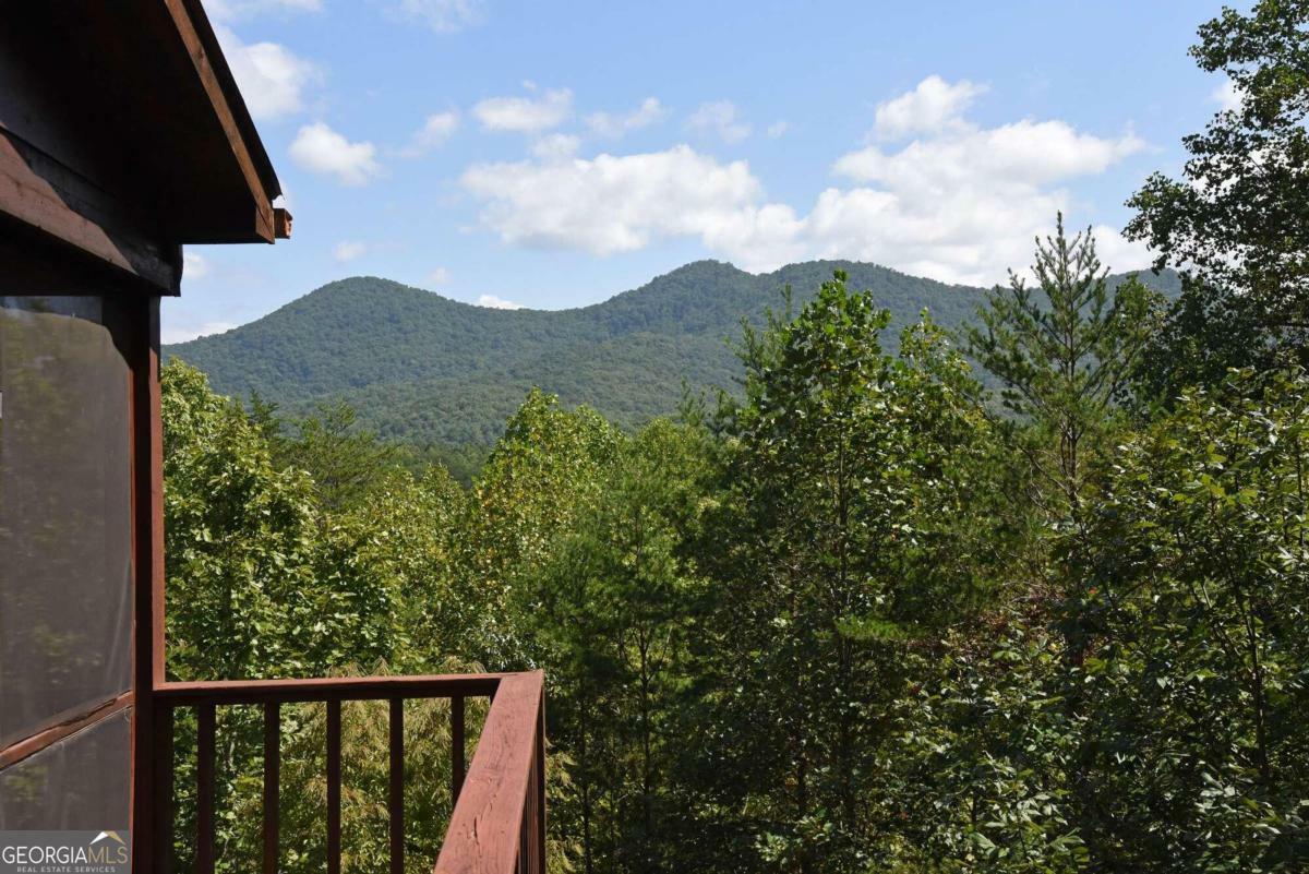 Property Photo:  143 Meadow Creek Drive  GA 30512 