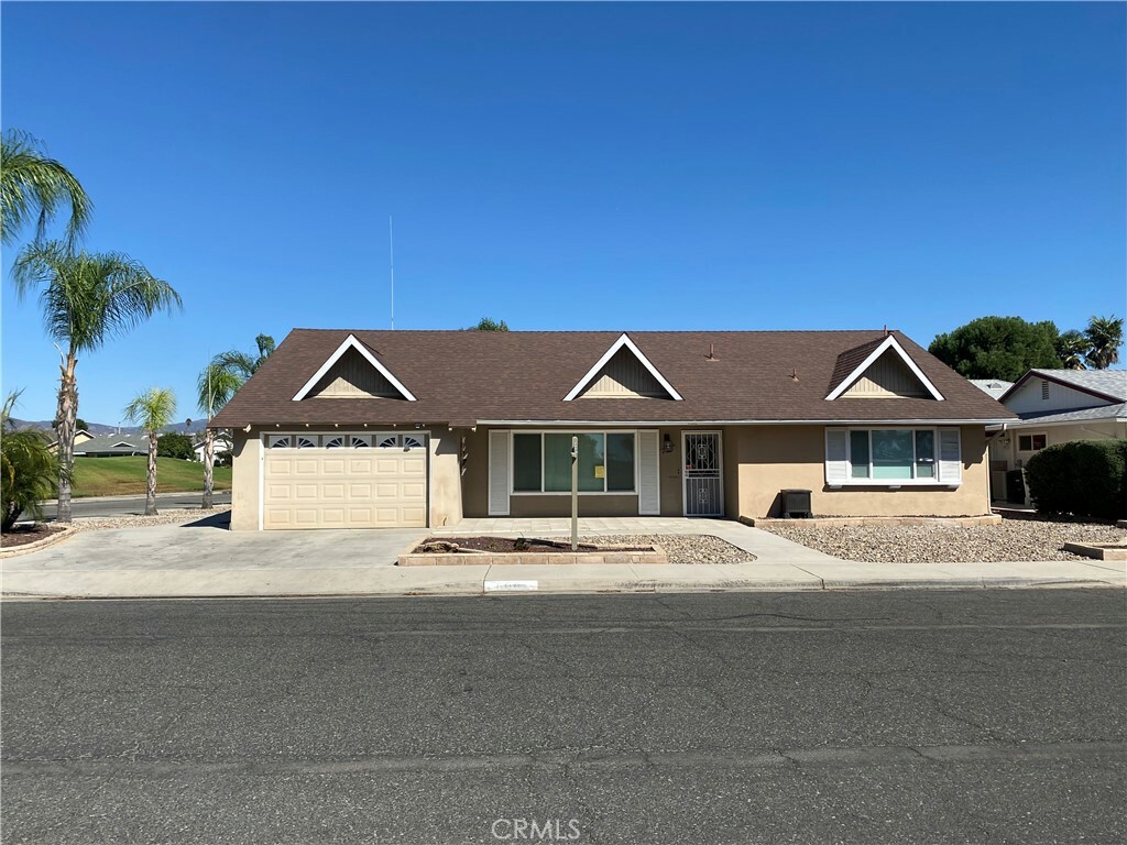 Property Photo:  600 Lassen Way  CA 92543 