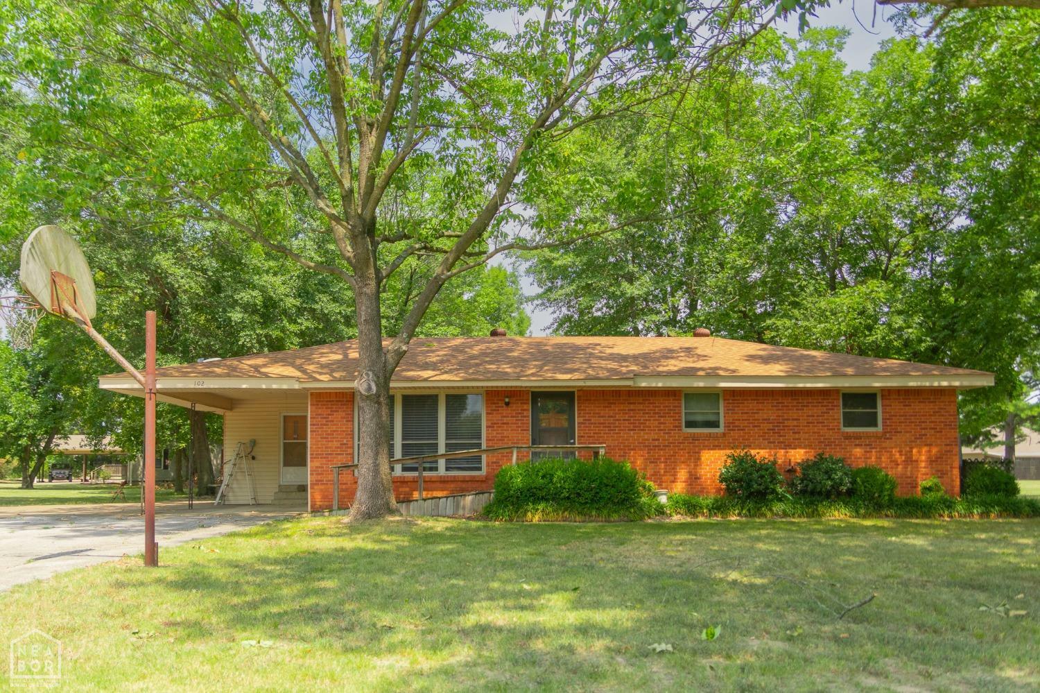 Property Photo:  102 Michael Street  AR 72416 