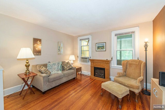 Property Photo:  44 Frances Street  NJ 07014 