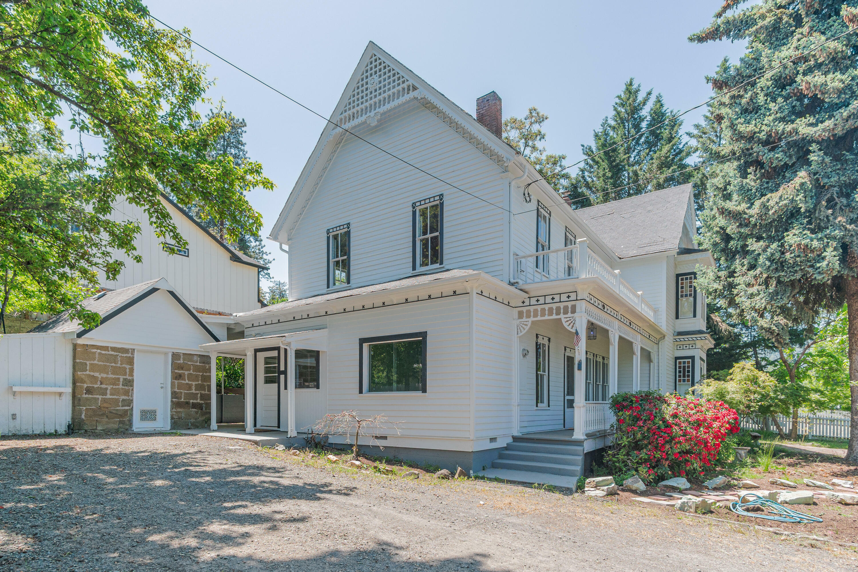 Property Photo:  540 E California Street  OR 97530 