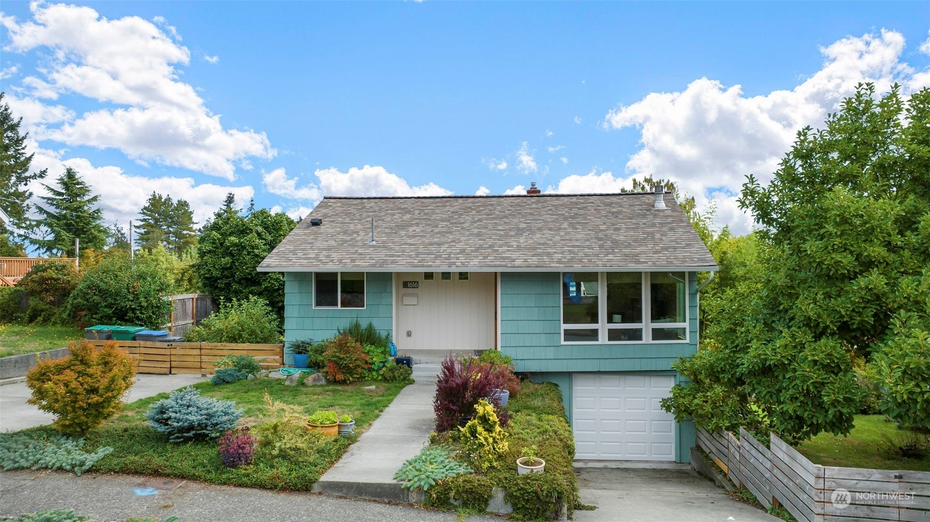 1616 Vandalia Avenue  Bremerton WA 98310 photo