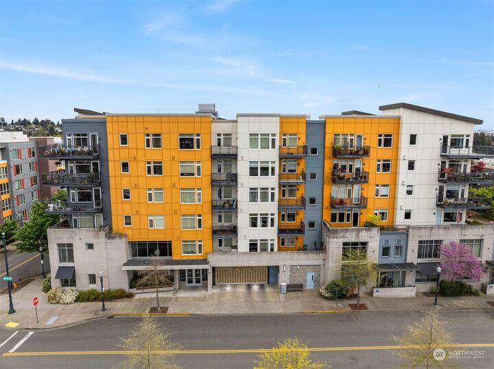 Property Photo: 15100 6th Avenue SW 426 WA 98166