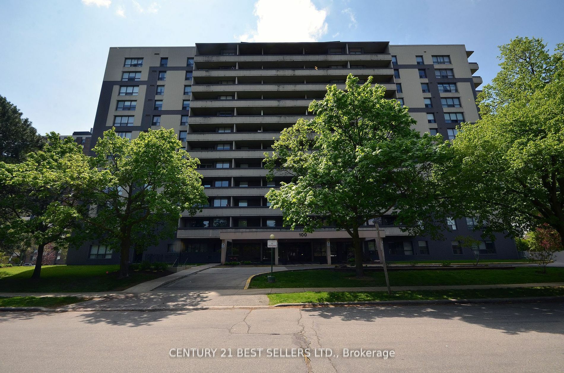 100 Canyon Ave 302  Toronto ON M3H 5T9 photo