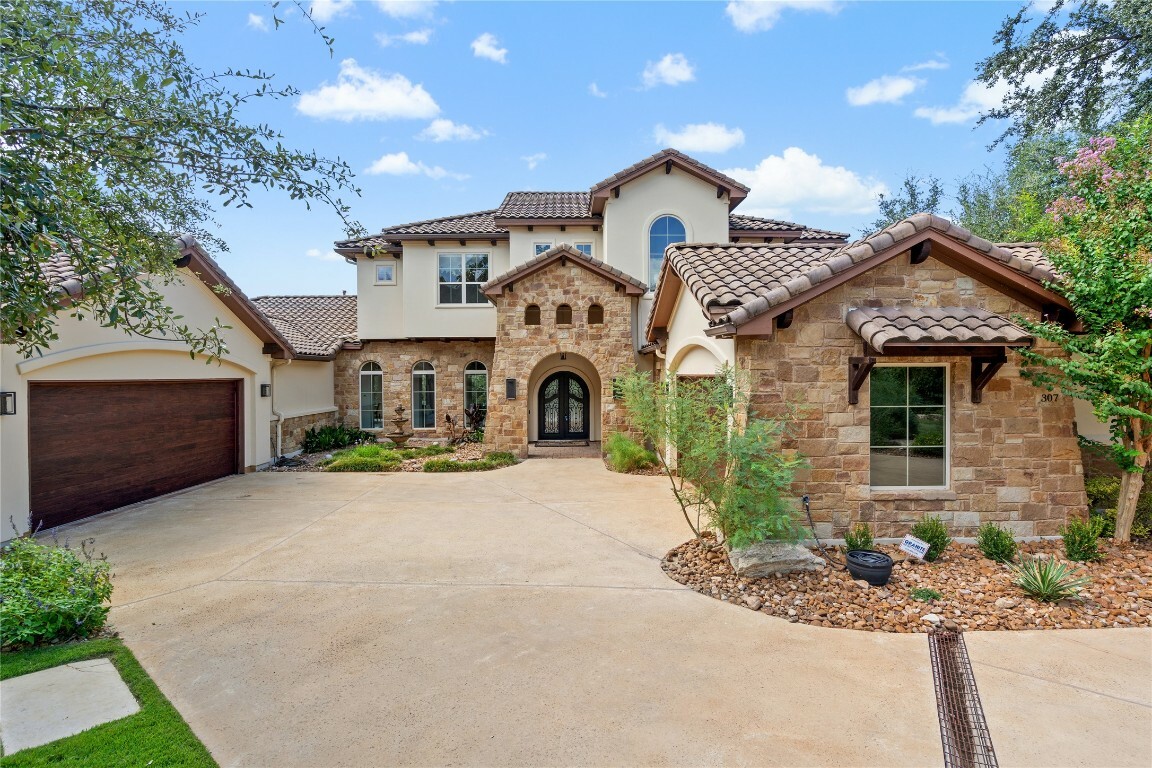 307 Camino Arbolago  Lakeway TX 78734 photo