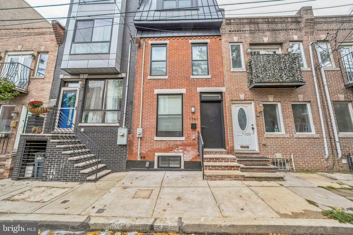 Property Photo:  1741 Annin Street  PA 19146 