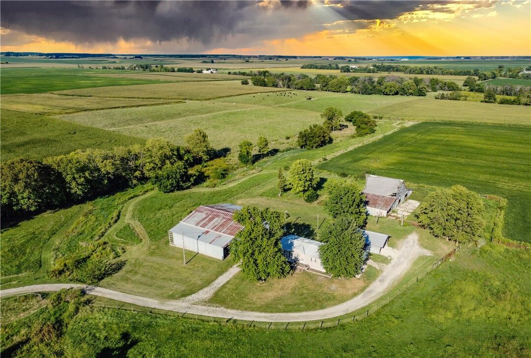 Property Photo:  1498 3500 East Road  IL 61928 