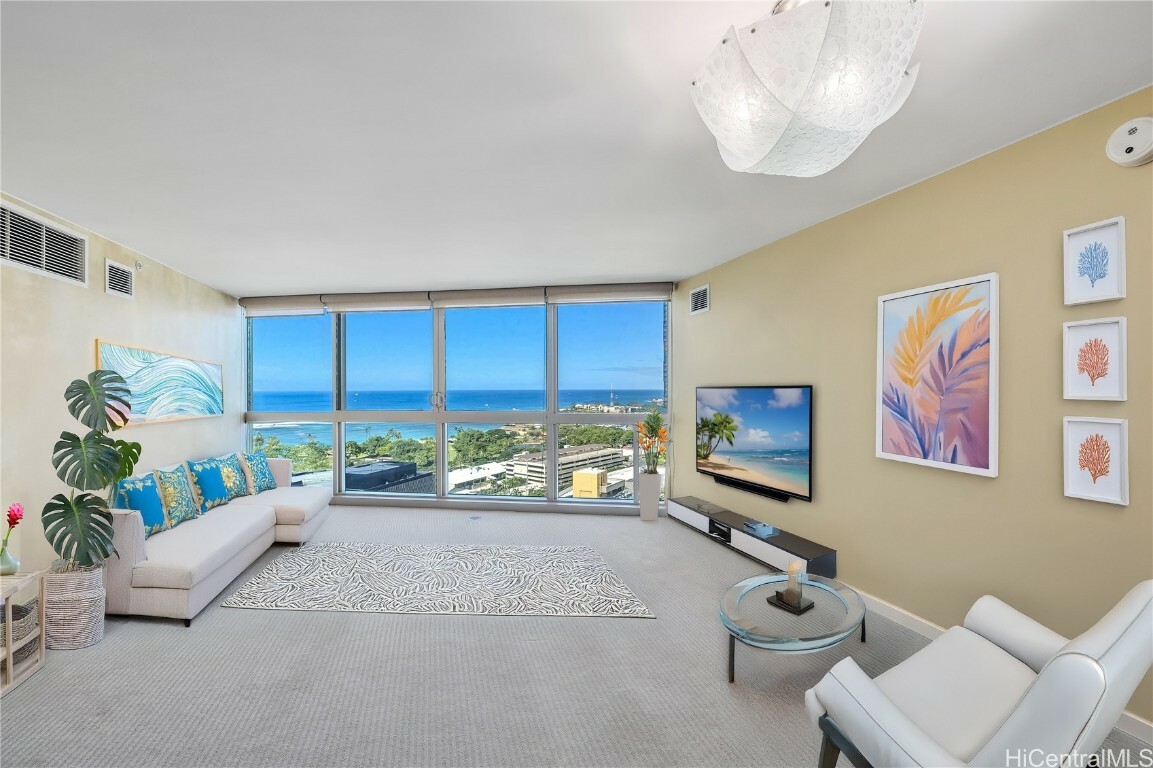 Property Photo: 1177 Queen Street 2404 HI 96814