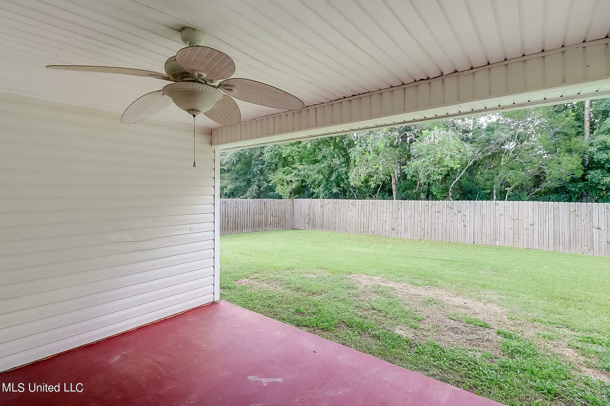 Property Photo:  13125 Sunview Cove  MS 39565 