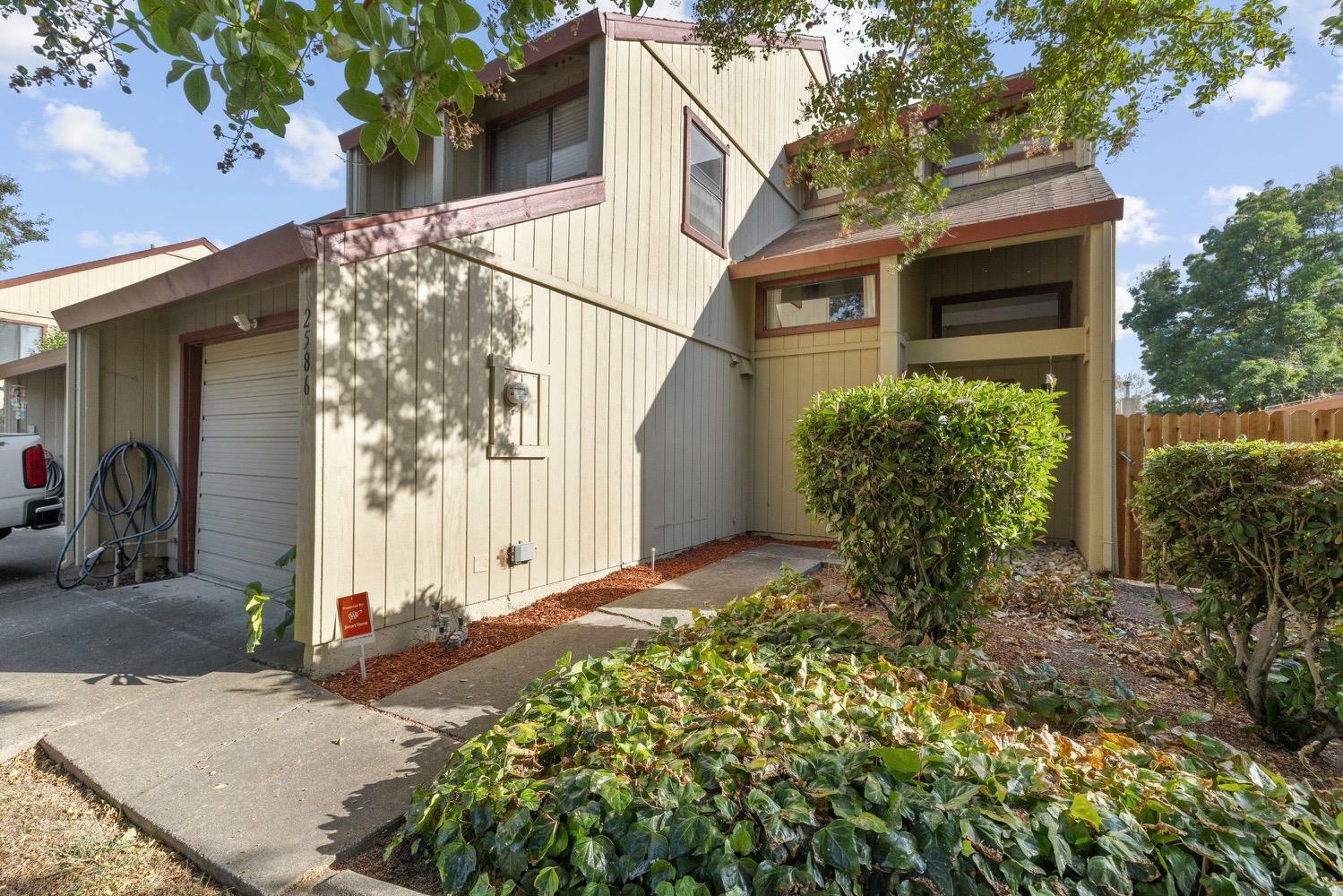 Property Photo:  2586 Lagoon Lane  CA 95691 