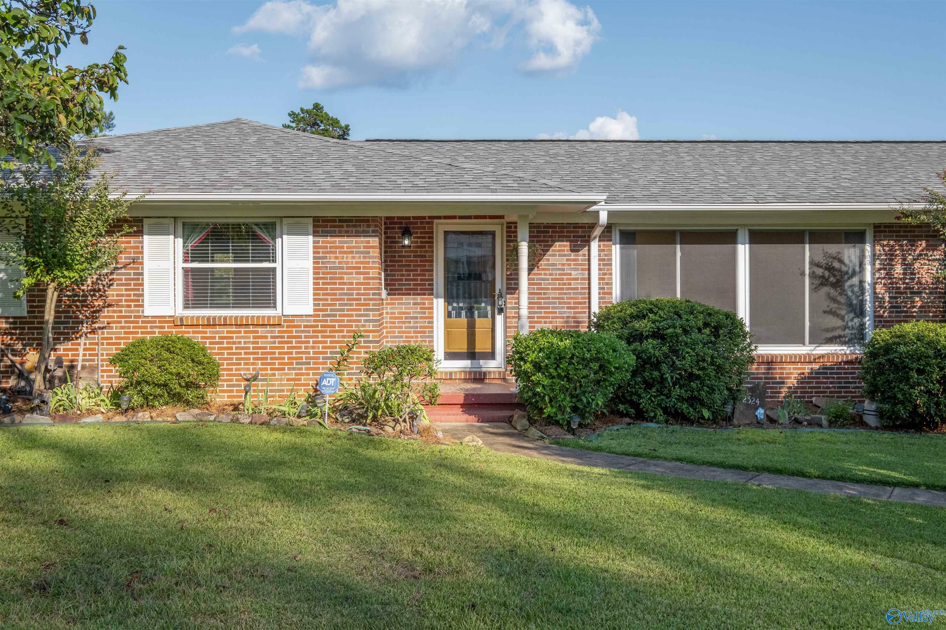 Property Photo:  2524 Skyway Street  AL 35904 