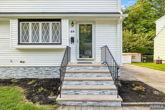 Property Photo:  29 Vetrone Drive  NJ 07424 