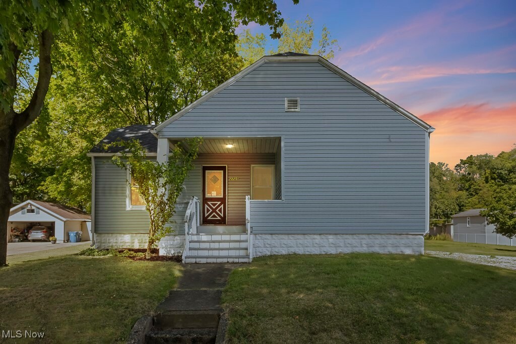 Property Photo: 2725 Linwood Road OH 44312