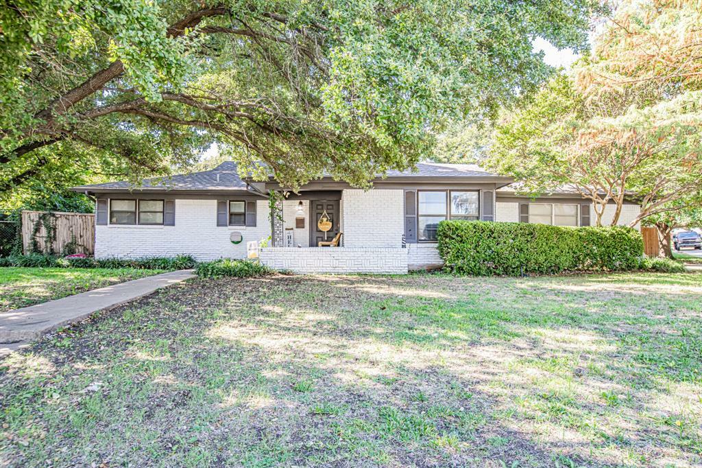 Property Photo:  5845 Wales Avenue  TX 76133 