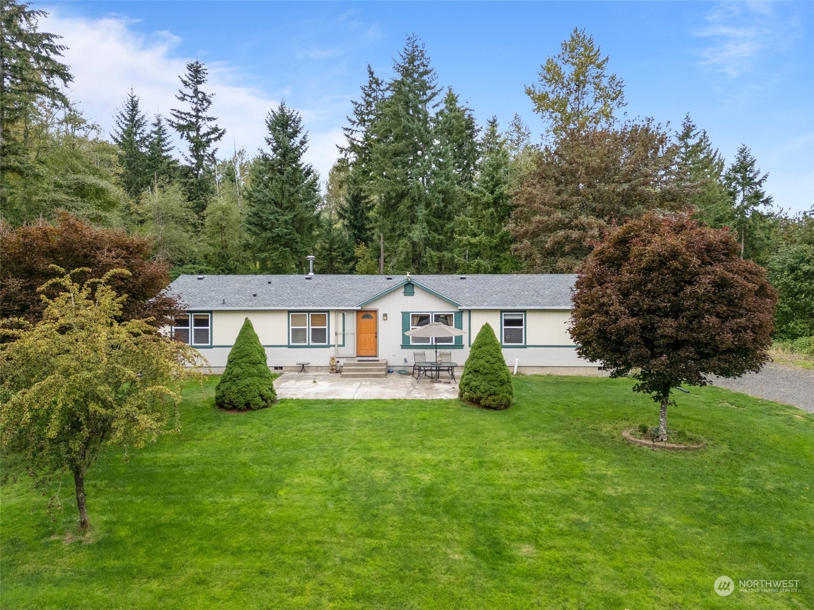 Property Photo:  250 Sommerville Road  WA 98532 