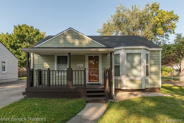 Property Photo:  1514 S Wilson Avenue  MI 48067 