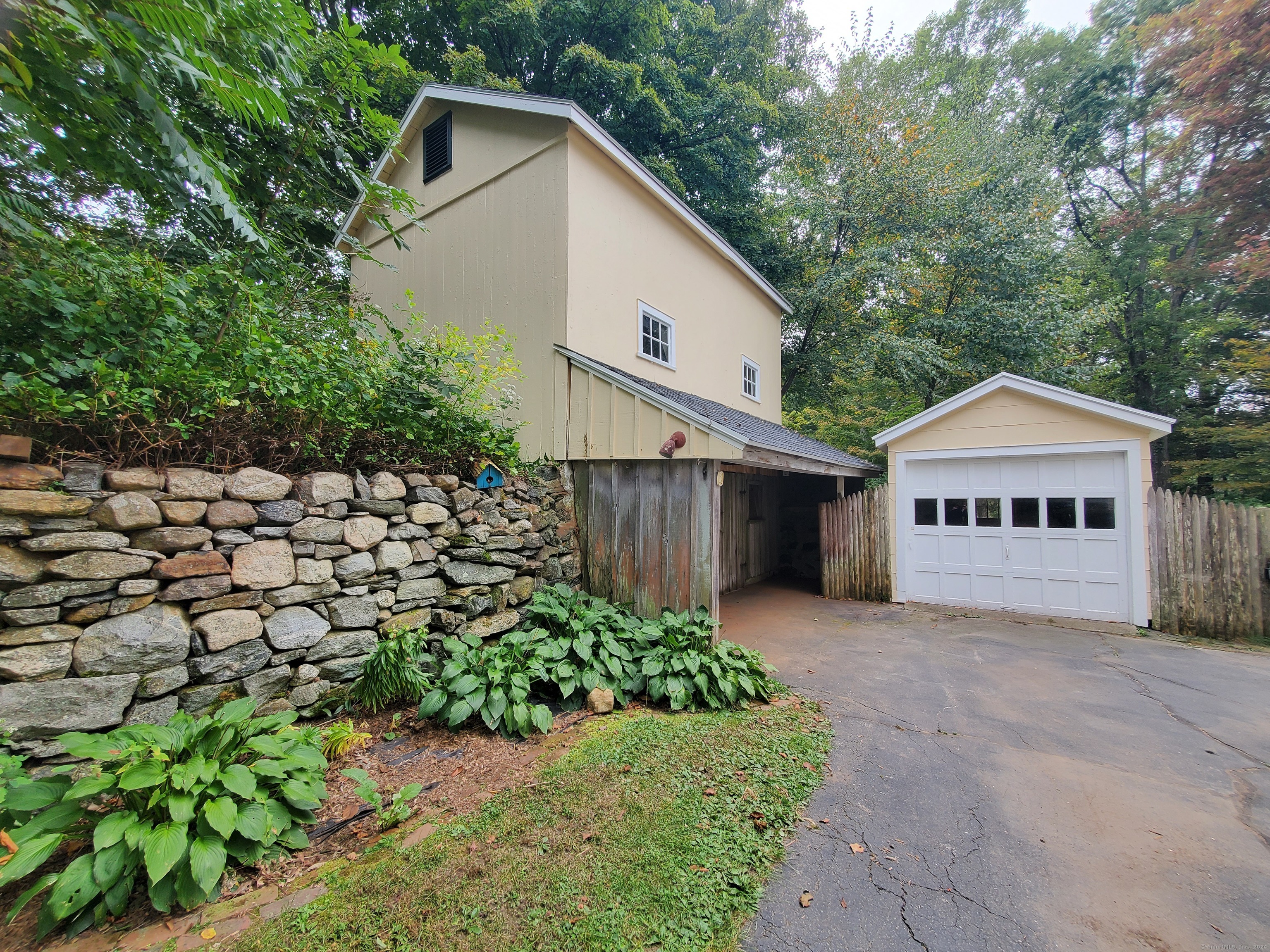 Property Photo:  57 Smith Road  CT 06001 