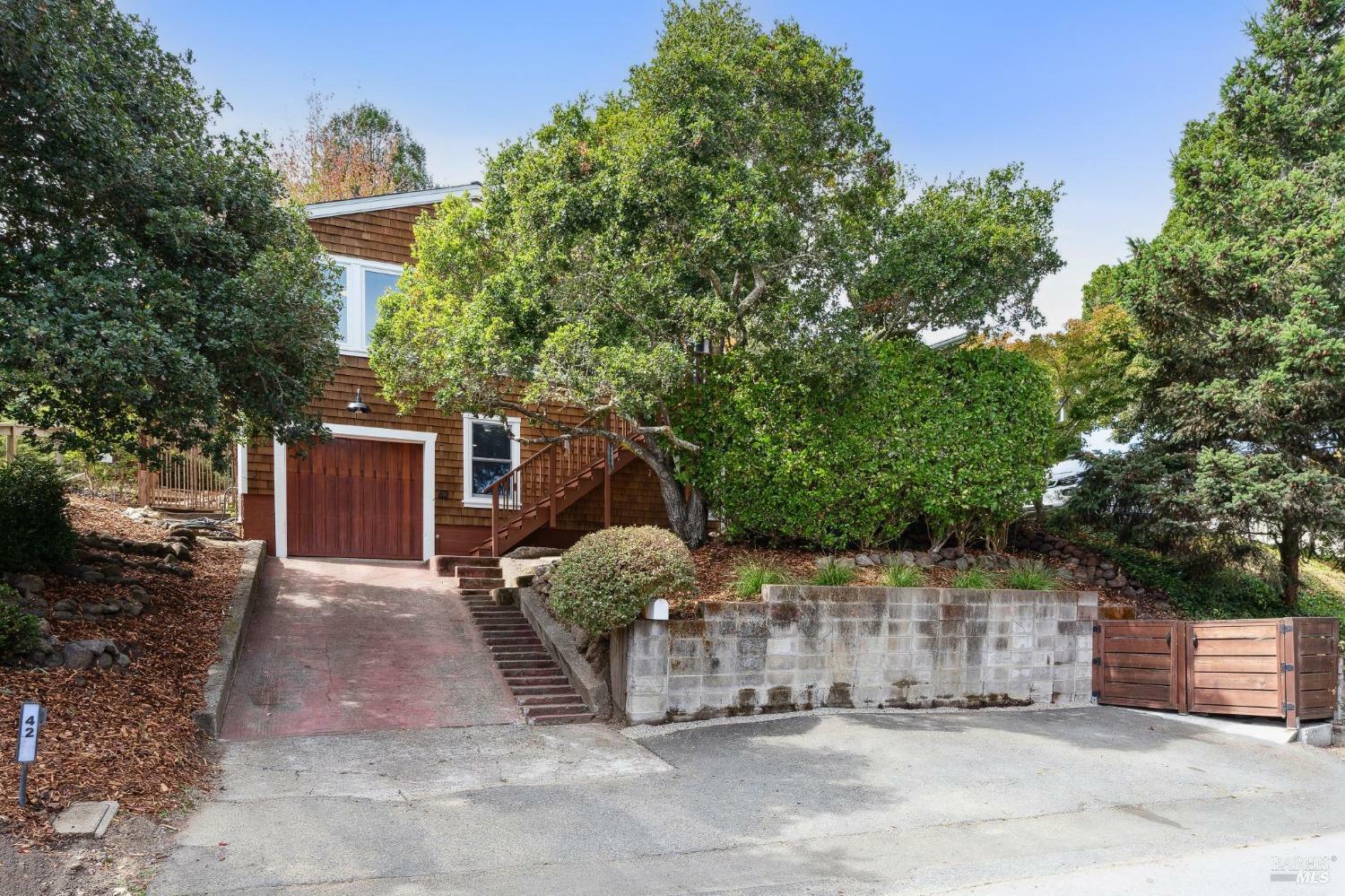 Property Photo:  42 Loring Avenue  CA 94941 